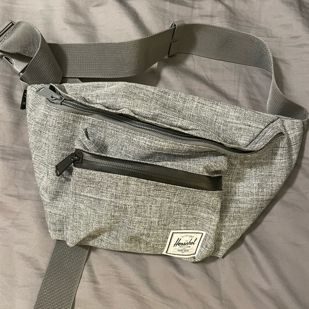 Herschel belt bag
